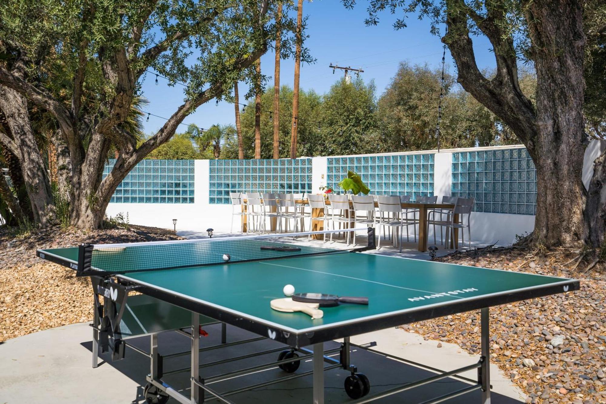 Monkey Tree Hotel By Avantstay Stylish Hotel In Palm Springs W Pool Exterior foto